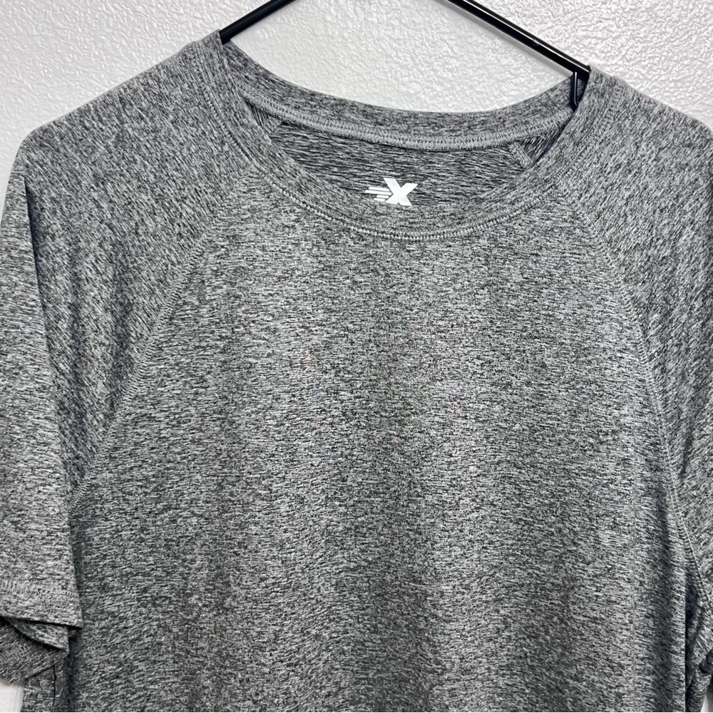 ZeroXposur Heather Gray Men's Short Sleeve Tee - Picture 2 of 8